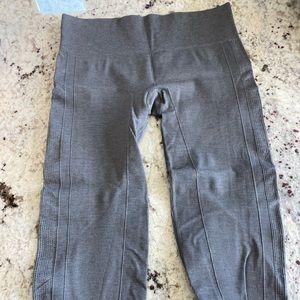 NEW! lululemon compressive leggings!